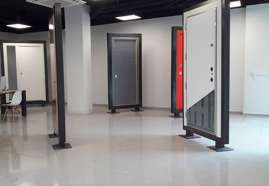 puertas de seguridad para trasteros